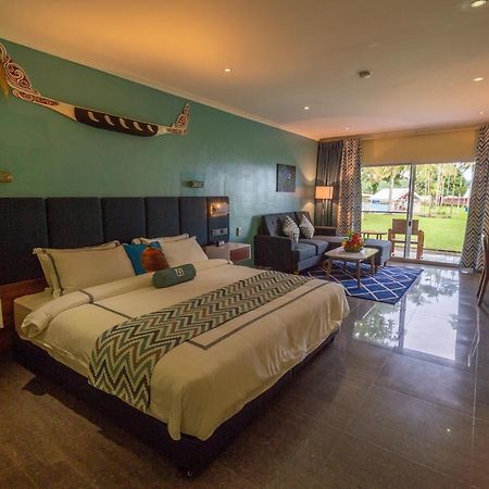 Alotau International Hotel Exterior photo