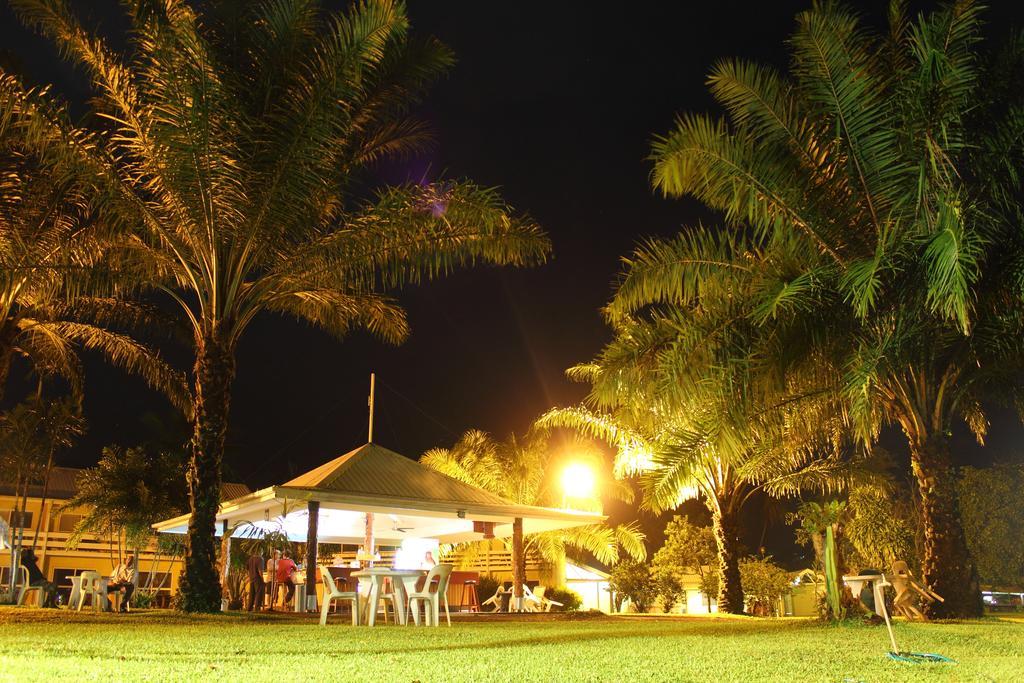 Alotau International Hotel Exterior photo